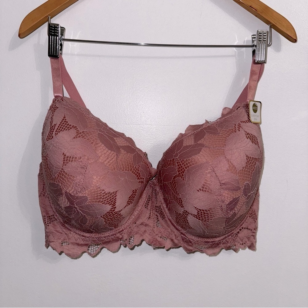 NWT Adrienne Vittadini Studio Everyday Bra Size 40DDD rose color